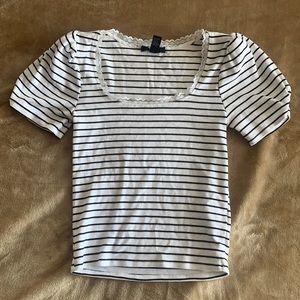 Forever 21 Striped Puff Sleeve Top